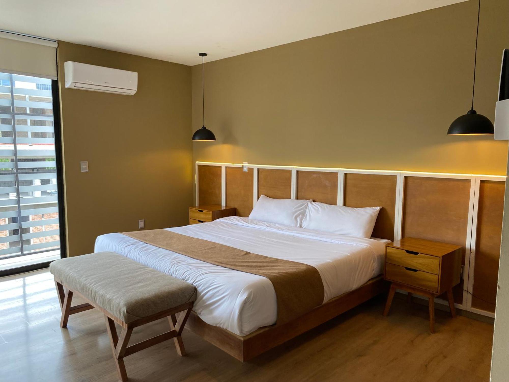 Dreamhaus Guadalajara Country Club Aparthotel Exteriör bild